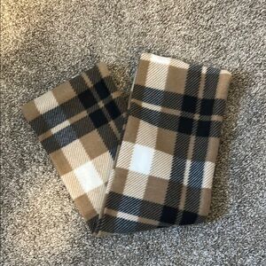 Plaid Scarf in Tan, Black, and White